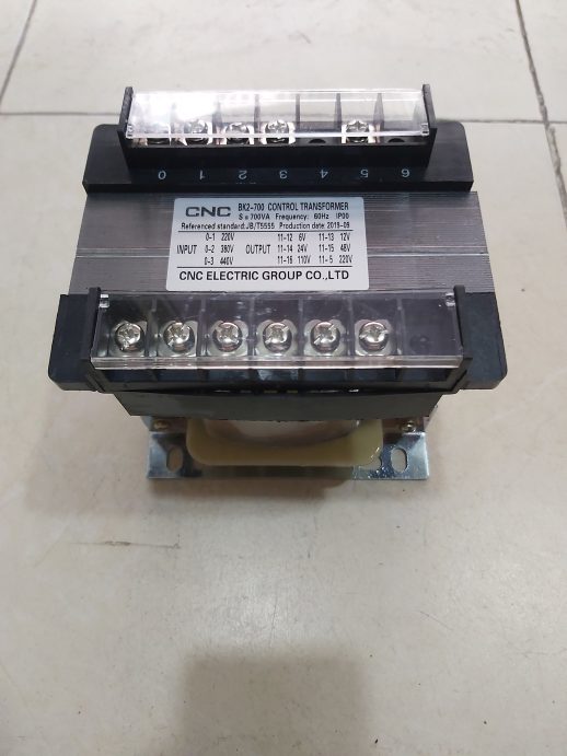 Biến áp 700VA