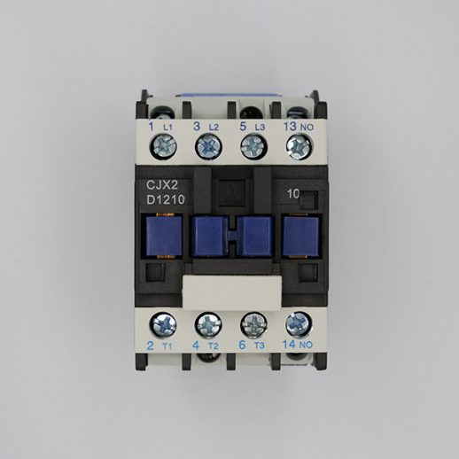 Khởi động từ 12A