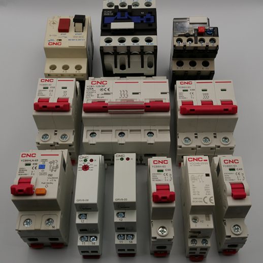 Át & Khởi & Rơ le