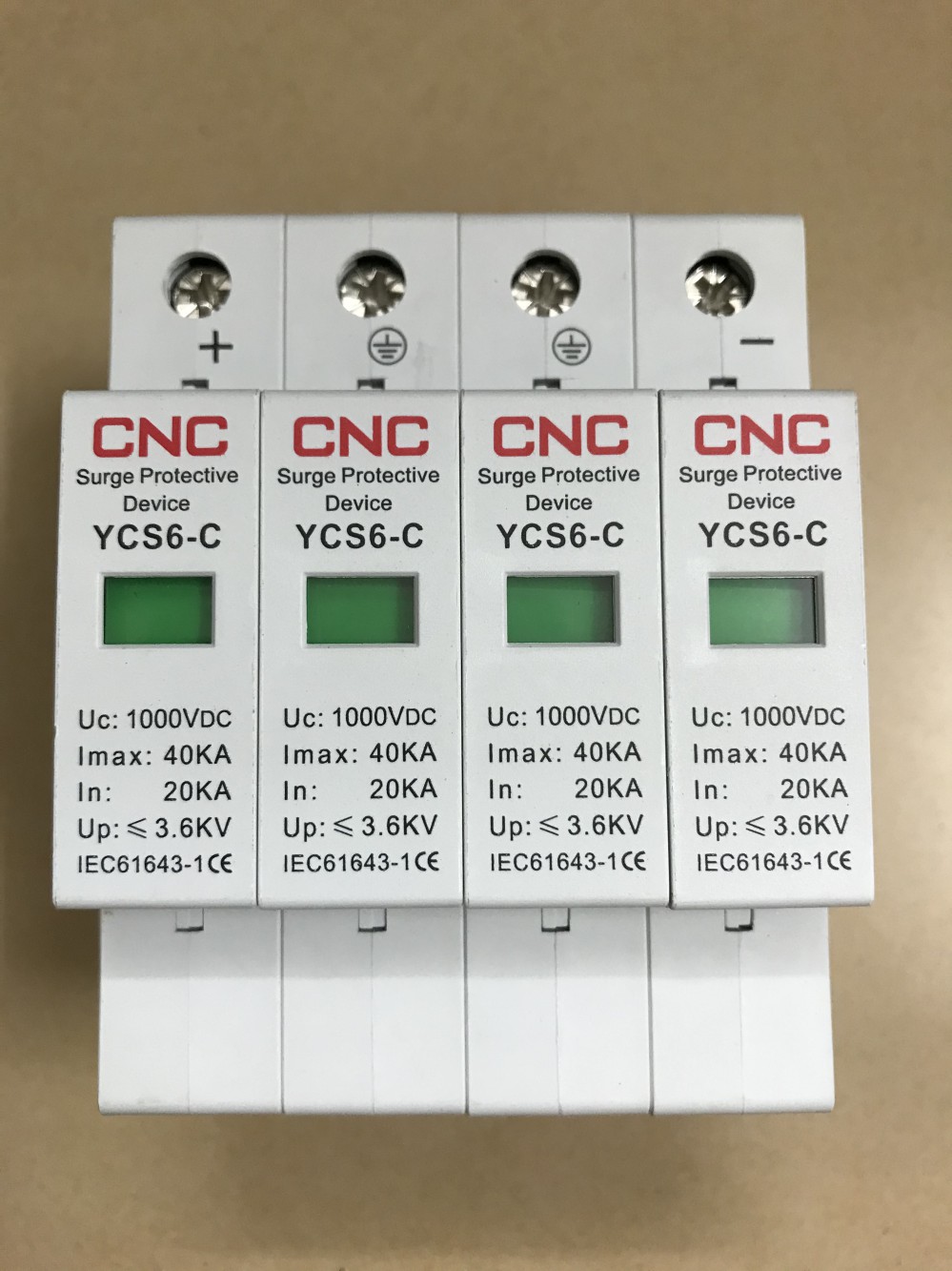 Át cắt sét DC 4P-40KA 1000V