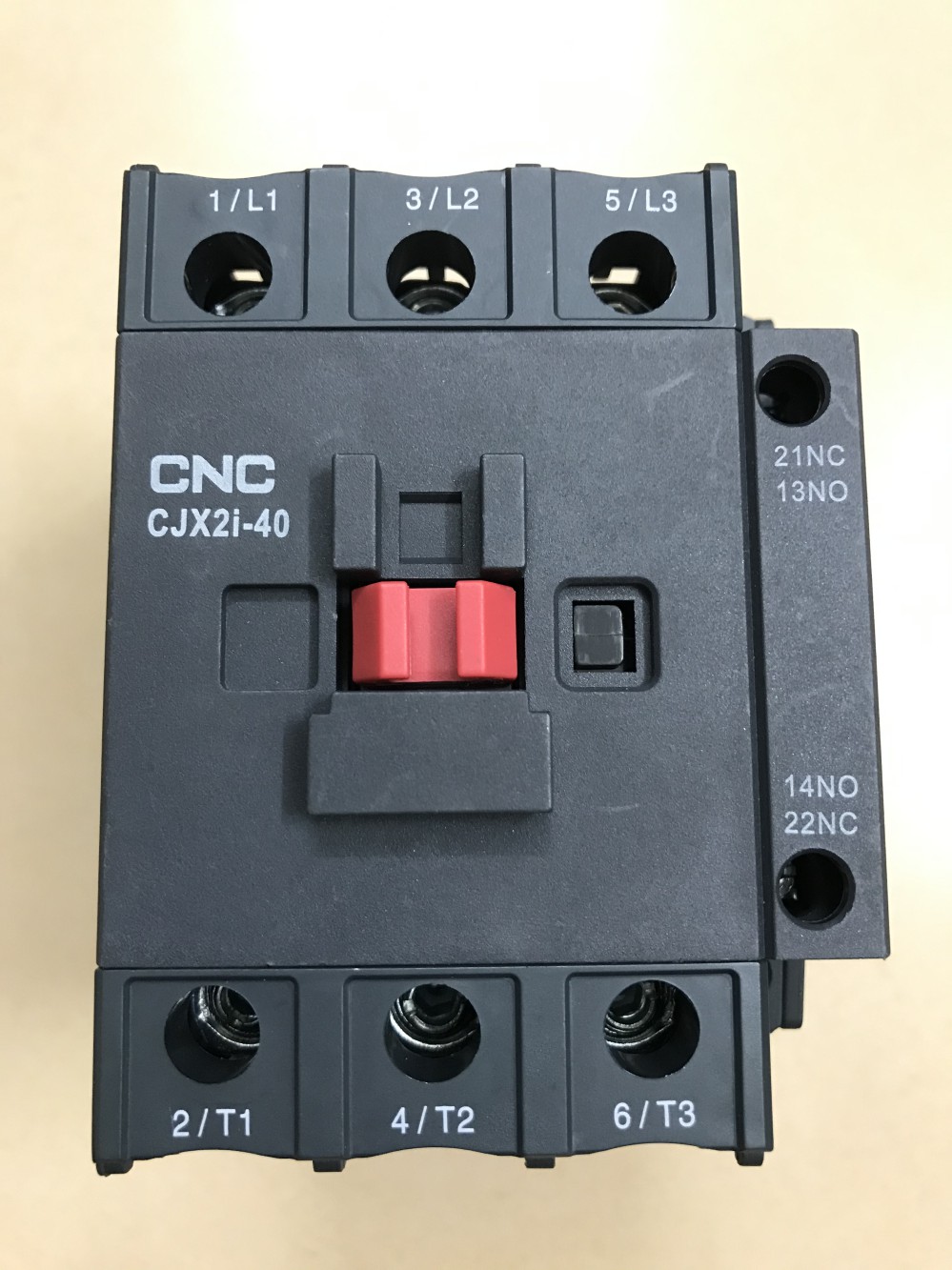 Khởi động từ 40A