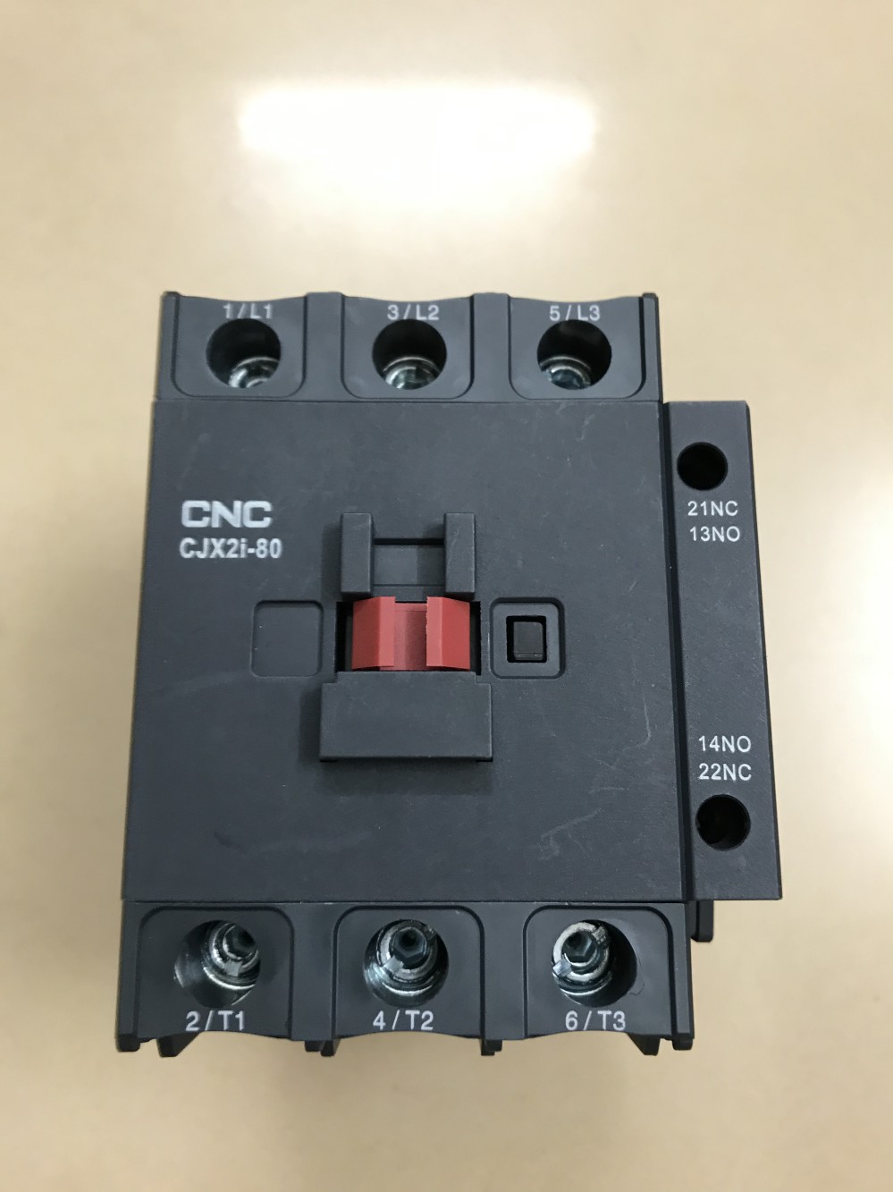 Khởi động từ 80A